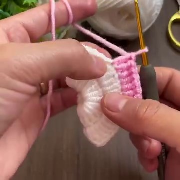 Perfecttt 👌🏻 Crochet Mini Dress Gift Dress Keychain You will like this very much 🤩 LET'S WATCH #crochet #knitting #knitt #howto | My Hobby