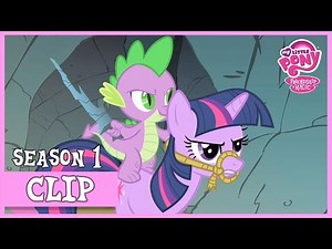 Helping Rarity Escape from The Dogs (A Dog and Pony Show) | MLP: FiM [HD]