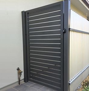 [Hot Item] Puerta de aluminio, puerta corredera, puerta deslizante, arco, doble puerta, puerta de entrada, puerta de metal, puerta sencilla para jardín y casa