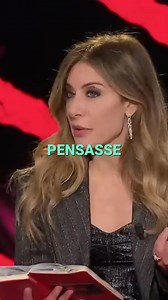 637K views · 3.3K reactions | Due donne chiacchierano delle relazioni di Bobo Vieri e delle reazioni delle compagne. Cosa ne pensa Elisabetta Canalis di gelosia e infedeltà? #ElisabettaCanalis #BoboVieri #Gossip #Relazioni #Gelosia #Infedeltà | Cultura e intrattenimento | Facebook
