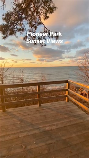 BAYFIELD SUNSETS are breathtaking and you can enjoy it from Pioneer Park, Bayfield Pier or Beach. Come visit us this weekend and see for yourself, take a stroll, shop the shops, enjoy a lovely meal, and you’ll see why there is no place like Bayfield! See you soon! #thingstodoinbayfield #bayfieldsunsets #thingstodoinhuroncounty #bayfieldontario #villageofbayfield | Bayfield & Area Chamber of Commerce
