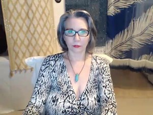 silky_petra - huge boobs