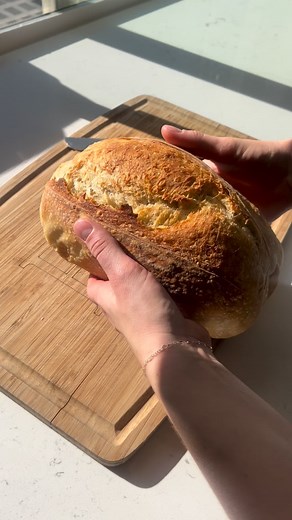 🥖🌾👏🏻 made with @haydenflourmills hard red spring wheat & durum flour Get yourself a loaf at the @propershopstucson today! | Hunter’s Baking Company