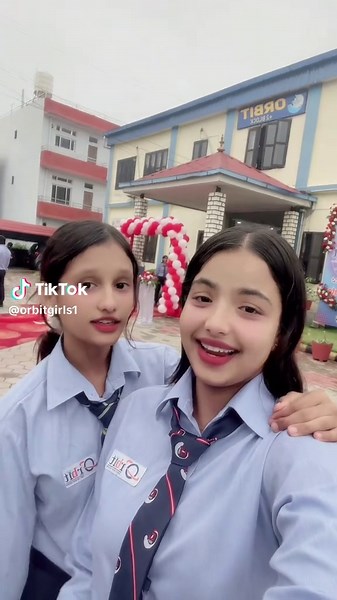 OC girls on TikTok