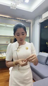 MT Mon Traditional Wear ၏ ရွှေဟင်္သာ ရင်ထိုး ကြယ်သီးများ ဖြစ်ပါသည်ရှင်🥰 လက်လီလက်ကား ဆက်သွယ်ဝယ်ယူအားပေးနိုင်ပါပီးရှင်🥰 | MT Mon Traditional Wear