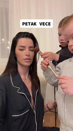 Videos de Ana Rajković (@ana__rajkovic) con “original sound - Ana Rajković”