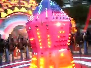 Taken at the Nottingham Goose Fair in 2009, Stargate then belonged to Arthur Price Junior, but has since been sold on. | Fun Fairs UK