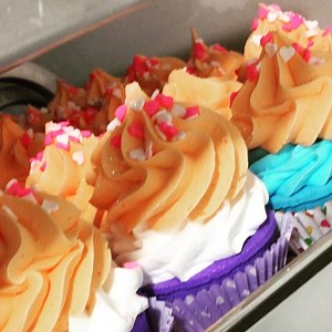 Row upon row of Cupcake Bath Bombs! Getting ready for our Seabright store opening Saturday July 8th!! #sugarbubblesseabright #cupcakebathbombs | Sugar Bubbles Bath Bakery
