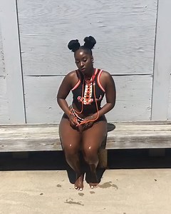 True Mahogany (@truemahogany)