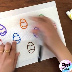 Magic Alphabet Eggs🐣🌈🐣....A super cool Spring Literacy and fine motor activity for preschoolers and kindergarteners🌼🌼🌼..Kids will have a fun time exploring and identifying the magic letters🌈😍🌈...All you need is paper towel, washable markers, Squeezers and go👍🏻 #spring #finemotor #preschool #kindergarten #sped #easter #craft #literacy #earlyliteracy | Zippi Kids Corner