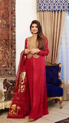 1.5K views | Rose  LIMITED EDITION! This classically elegant look...