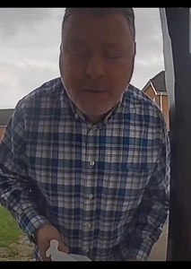 12K views · 556 reactions | "Marry Ramadan " " my non Muslim neighbor came to wish me Marry Ramadan" That was so nice of him , may Allah guide him to Islam 爐 | Positive Muslim | Facebook