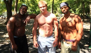 You can workout anywhere! Have you ever been to this gym? | Hit The Gym