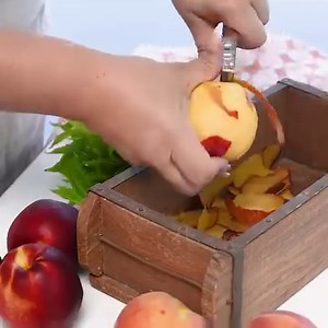 Brew up a batch of boozy (or not!) iced tea 🍹 and kick back in the sunshine ☀️ (or not ☔ ) this weekend. Recipe here https://bit.ly/PeachyIcedTea | Harris Farm Markets