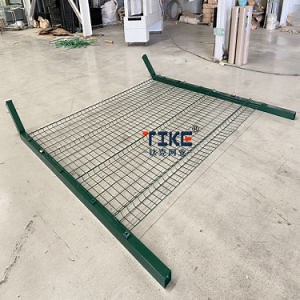 [Hot Item] Highway Rail Fence Metal Security Fence Panels PVC Fence