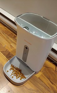 West Reviews - Instachew 2 Smart Pet Feeder Review
