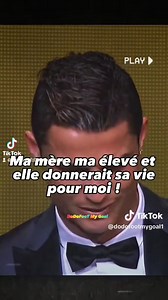 1.3M views · 10K reactions | C'est toi Cristiano Ronaldo qui m'a fait aimer le foot grâce à ta façon de traiter ta chère maman. Tu as même préféré de se séparer avec ta femme à cause de ta mère car elle t'avait demandé de choisis entre elle et ta mère , heureusement tu as choisi ta mère qui t'a mis au monde. Qu'allah te récompense au paradis éternel inch'Allah ☝️. | JE Suis Guinéen | Facebook