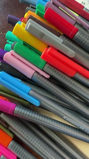 22K views · 205 reactions | The pen test before this is in the same order- these pens are numbered on the bottom of the pen and the number corresponds with a color name! I’ll get a post of the numbers with their colors ready soon! I will definitely use these for lettering and underlining in my Bible! | Memories By Meyers | Facebook