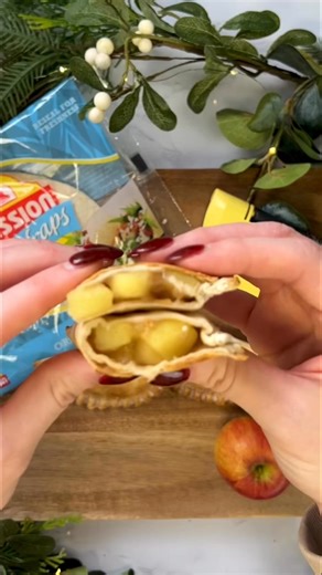 ✨🎄 Festive Apple & Cinnamon Mini Wraps 🎄✨These sweet, crispy bites are the ultimate holiday treat! 🍏✨ Mission Mini Wraps filled with warm cinnamon apples and sealed to perfection using the CRIMPiT Mini Wrap Sealer, they’re a hit with both kids and adults! 🙌🎉Perfect for cosy winter nights, Christmas parties, or just because you deserve something delicious! 😋❤️🎥 Watch how easy they are to make in the video!#christmastreats #holidaybaking #applecinnamon #festiverecipes | CRIMPiT