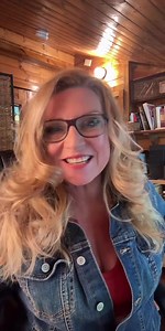 Radio Delilah: A Voice of a Generation & Lifesaver