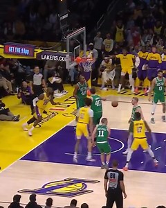 Otro donqueo INCREÍBLE de LeBron James a sus 40 años 🤯🤯🤯 | El Vacilon de la NBA