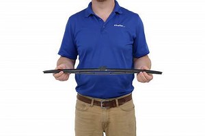 2007 Toyota Tundra Michelin Stealth Ultra Windshield Wiper Blade - Hybrid Style - Hard Cover - 26" -