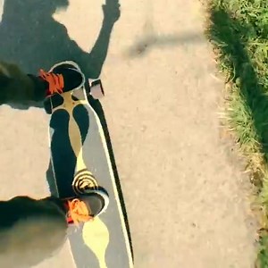 101 reactions | <3 dancing <3 @frenchpatrol #frenchpatrol #paristrucks #paristruckco #loadedboards #bhangra #orangatangwheels #step #crosssteping #longboarddancing #iphone5s #instavideo @global_longboarding @loadedboards @paristruckco @orangatangwheels | Laurent Perigault | Facebook