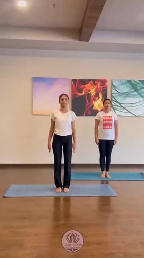 Moon salutation sequence ✅️ Here are some of the many benefits of regular Moon salutation/ Chandra Namaskar practice. - Helps you calm down and quiets the mind. - Gets rid of stress, anxiety and depression. - Increases creativity, focus and concentration. - Strengthens and stretches your muscles. - Improves blood circulation and digestion. - Allows better deep sleep and restful nights. - Increases mindfulness and consciousness. - Raises inner strength and confidence. - Improves immune and respir