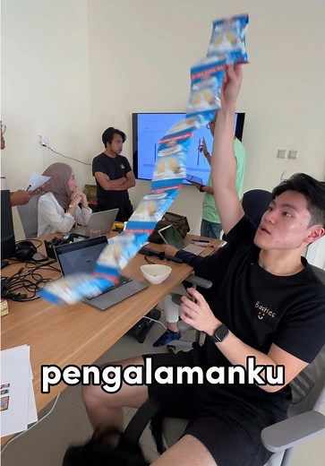 Meeting paling memalukan.. #Tango #YaTangoTangoAja #MemangTangoEnak