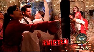 Bigg Boss 18 WKV UPDATE: Double Eviction Se Gharwalon Ko Lga Shock, Eden Yamini Hui Evict #biggboss18 #eishaisingh | Telly Reporter