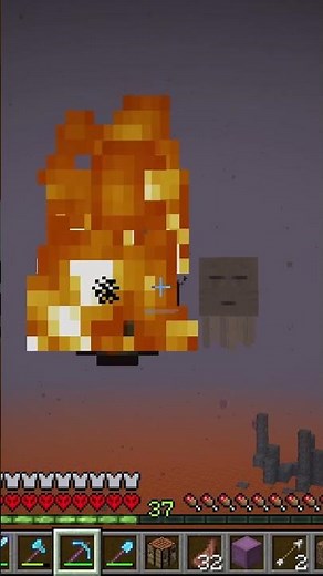 I built BEST CREEPER FARM in Minecraft Hardcore! 3