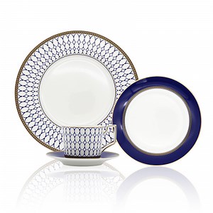 [Hot Item] Factory Wholesale Tea Sets Fine Luxury Bone China Dinnerware Set