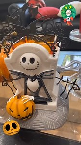 Unboxing the Jack Skellington Pumpkin King warmer🎃🕸🕷🦇 #fyp #jackskellington #scentsywarmer #halloween #nightmarebeforechristmas | Jack Skellington Lovers