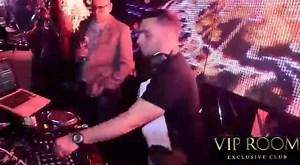 1.2K views · 24 reactions | Classy Saturdays at VIP Room Exclusive Club! ! #breezegroup #viproom #Saturdaynight | VIP ROOM GOLD | Facebook