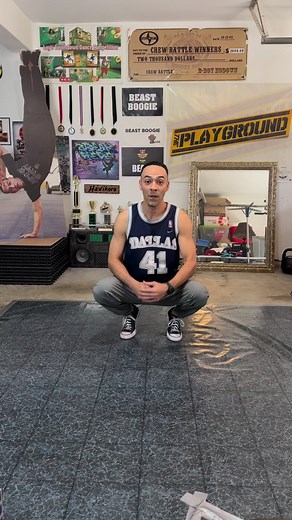 31K views · 1.2K reactions | Easy Freeze Tutorial #breakdance #bboy #bgirl #dance #dancer #tutorial #danceteacher #danceclass #dancetraining #bboyfreeze #balance #breakdancing #streetdance #dancemoves #yogaposes #yoga | Anthony Silva | Facebook