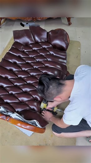 The leather chesterfield sofa is a true classic. Restoration Skills #classicfurniture #craftsmanship #folkcraftsman #woodworkingskills | Natural Farm Kirirom