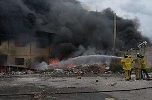 VIDEO: Warehouse fire along Lyndhurst Road - Jamaica Observer