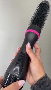 2.5K views · 27 reactions | Revlon One Step Root Booster - Secador de cepillo redondo y estilizador de cabello, lucha contra el encrespamiento y añade volumen, (1-1/2 pulgadas)朗 ENVÍOS A NIVEL NACIONAL  #Honduras #fypシ #revlon #cepillosecador #fypppppppppppppppppppppppppppppppppppppppppppppppppppppppppppppppppppppp | Beauty Face Honduras | Facebook