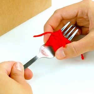 217K views · 166 reactions |    Suchst du noch ein Weihnachtsgeschenk?  Dann hol dir hier UNSERE BÜCHER  https://amzn.to/35KVa2N So schick waren deine Geschenke noch nie eingepackt!  | Geniale Tricks | Facebook