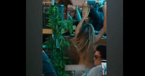 Clip “bật cười với nhan sắc bất ngờ của cô gái gợi cảm” gây sốt Internet tuần qua