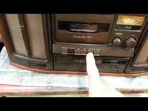 Nostalgia Teac Stereophonic Wood cabinet. Model GF-330