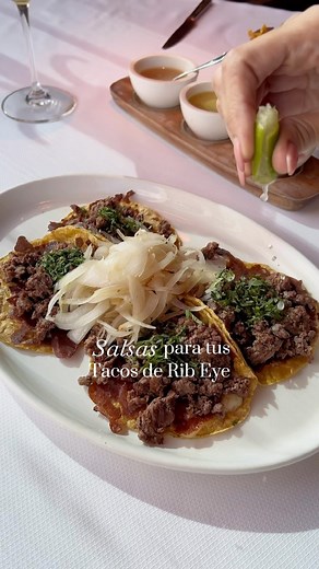 ¡3 salsitas que puedes ponerle a tus Tacos de Rib Eye! ¿Cuál es tu favorita? | Nueve Fuegos