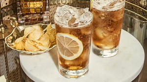 Long Island Iced Tea cocktail recipe - Absolut Drinks