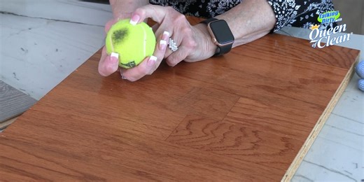 Queen of Clean shows how to remove scuff marks from hard floors