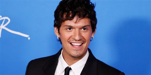 What's Omar Apollo's favorite thing about being queer?