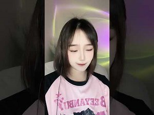 Chinese smoking girl
