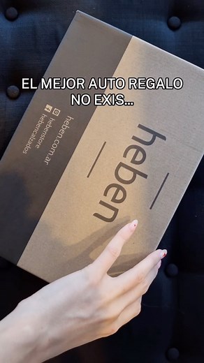 Nada mejor que un par Heben para mimarnos en el #díadelamor 🏹💓 — Es hora de auto regalarte y aprovechar hasta 30% off, 3 cuotas sin interés y 3x2 en ojotas 🤭 #Heben #SS24 #hebenfest | Heben