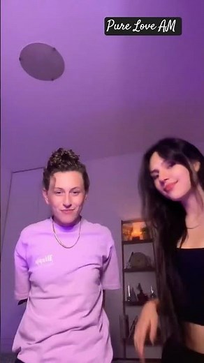 #lesbiantiktok #wlw #kiss 🏳️‍🌈🌈 #shorts #183