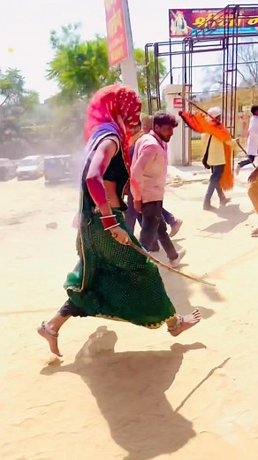 लट्ठमार होली ( बरसाना ) #holi #holifestival #holihai #holicelebration #happyholi #holy #holi2023 #holi2024 #brij #brijholi #barsana #barsanaholi #bhakti #radhe #radheradhe #vikimavi #radhakrishnan #radharani #radharanikijai #explorepage #explore #fyp #foryou #foryoupage #trending | Vrindavan Vasi