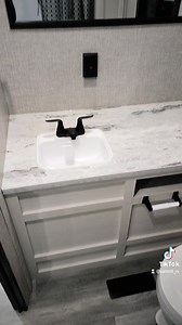 Huge Rear Bath with an Outside Kitchen from Jayco RV #campingmadeeasy #Jayco #jayflight #campertour #rvtour #rvlife #traveltiktok #gorving #familycamping #fyp #foryoupage #rvdealership #kentucky #camper #campinglife | Summit RV